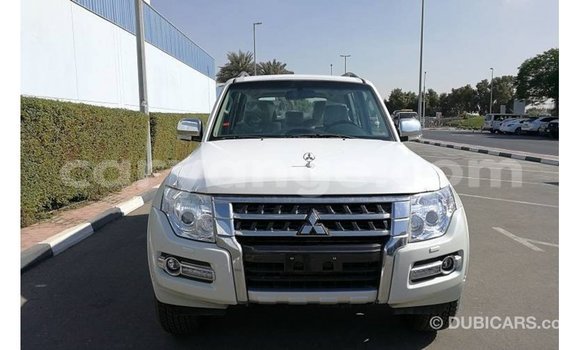 Buy Import Mitsubishi Pajero White Car in Import - Dubai in Namibia Buy Import Mitsubishi Pajero White Car in Import - Dubai in Namibia