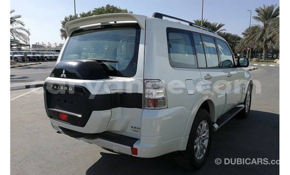 Buy Import Mitsubishi Pajero White Car in Import - Dubai in Namibia Buy Import Mitsubishi Pajero White Car in Import - Dubai in Namibia