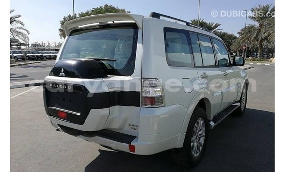 Buy Import Mitsubishi Pajero White Car in Import - Dubai in Namibia Buy Import Mitsubishi Pajero White Car in Import - Dubai in Namibia
