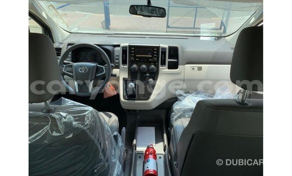 Buy Import Toyota 4Runner White Car in Import - Dubai in Namibia Buy Import Toyota 4Runner White Car in Import - Dubai in Namibia