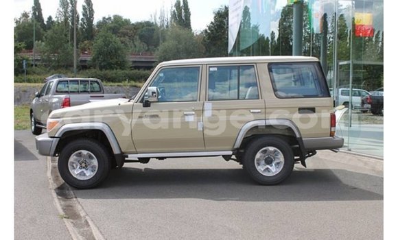 Buy Import Toyota Land Cruiser Beige Car in Import - Dubai in Namibia Buy Import Toyota Land Cruiser Beige Car in Import - Dubai in Namibia