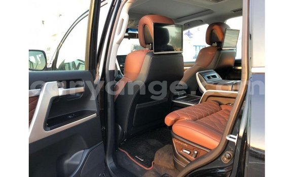 Buy Import Toyota Land Cruiser Black Car in Import - Dubai in Namibia Buy Import Toyota Land Cruiser Black Car in Import - Dubai in Namibia
