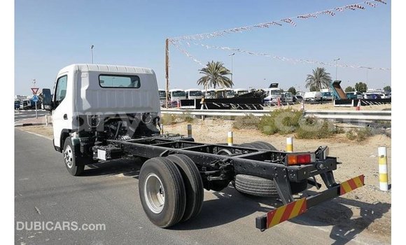 Buy Import Mitsubishi Carisma White Car in Import - Dubai in Namibia Buy Import Mitsubishi Carisma White Car in Import - Dubai in Namibia