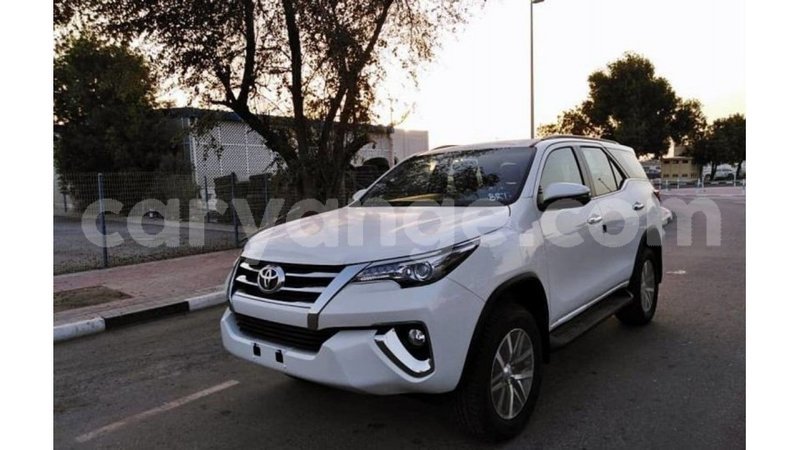 Big with watermark toyota fortuner namibia import dubai 10561