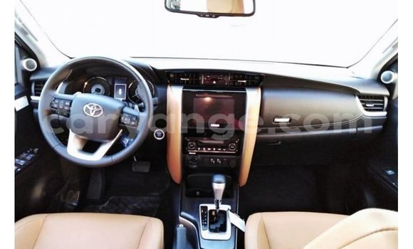 Buy Import Toyota Fortuner White Car in Import - Dubai in Namibia Buy Import Toyota Fortuner White Car in Import - Dubai in Namibia