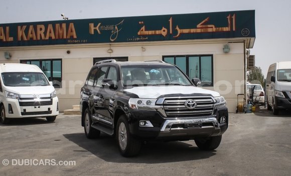 Acheter Import Voiture Toyota Land Cruiser Noir à Import - Dubai, Namibie Acheter Import Voiture Toyota Land Cruiser Noir à Import - Dubai, Namibie