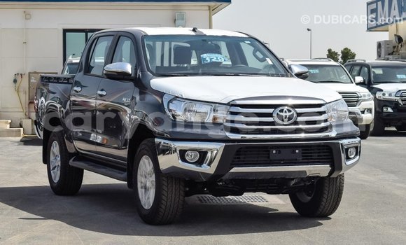 Acheter Import Voiture Toyota Hilux Autre à Import - Dubai, Namibie Acheter Import Voiture Toyota Hilux Autre à Import - Dubai, Namibie