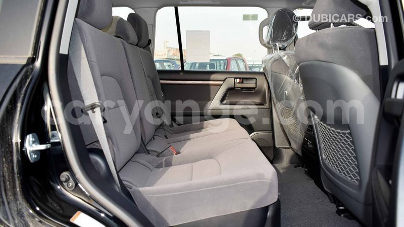 Big with watermark toyota land cruiser namibia import dubai 10572