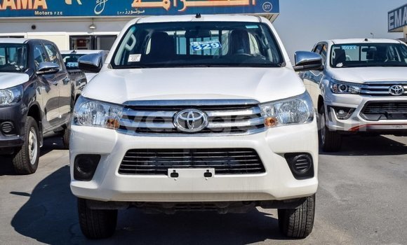 Acheter Import Voiture Toyota Hilux Blanc à Import - Dubai, Namibie Acheter Import Voiture Toyota Hilux Blanc à Import - Dubai, Namibie