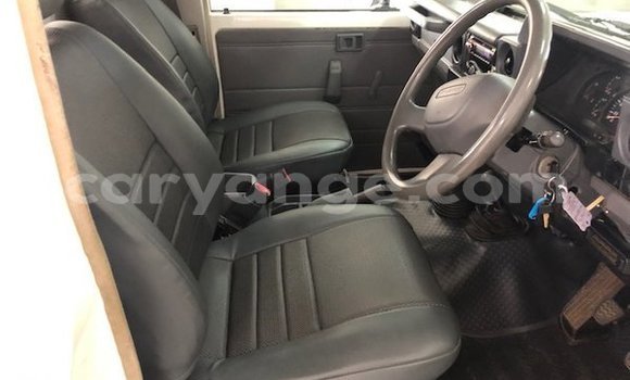 Buy Used Toyota Land Cruiser White Car in Windhoek in Namibia Buy Used Toyota Land Cruiser White Car in Windhoek in Namibia