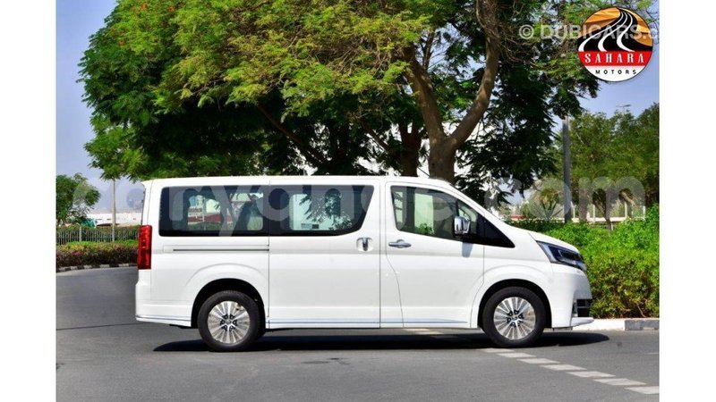 Big with watermark toyota granvia namibia import dubai 10596