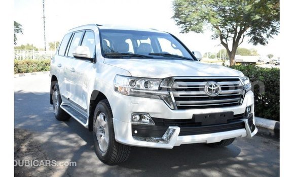 Buy Import Toyota Land Cruiser White Car in Import - Dubai in Namibia Buy Import Toyota Land Cruiser White Car in Import - Dubai in Namibia