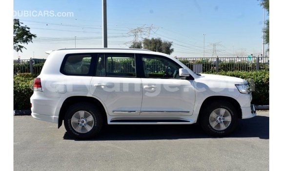 Buy Import Toyota Land Cruiser White Car in Import - Dubai in Namibia Buy Import Toyota Land Cruiser White Car in Import - Dubai in Namibia