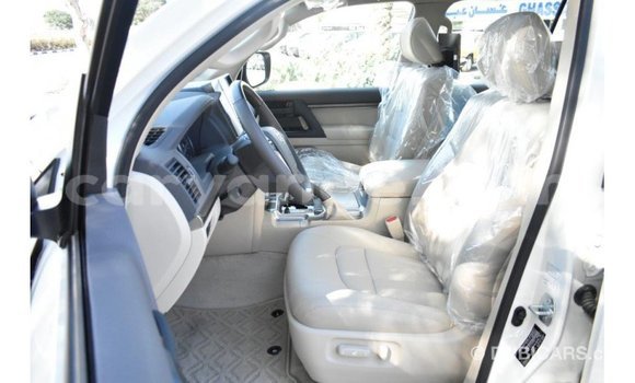 Buy Import Toyota Land Cruiser White Car in Import - Dubai in Namibia Buy Import Toyota Land Cruiser White Car in Import - Dubai in Namibia