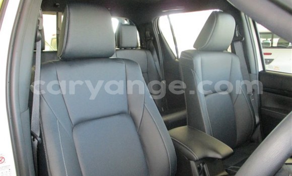 Buy Used Toyota Hilux White Car in Grootfontein in Namibia Buy Used Toyota Hilux White Car in Grootfontein in Namibia