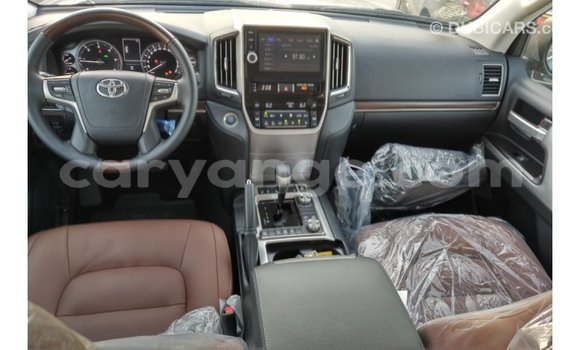 Buy Import Toyota Land Cruiser White Car in Import - Dubai in Namibia Buy Import Toyota Land Cruiser White Car in Import - Dubai in Namibia