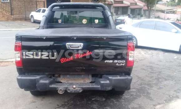 Acheter Occasion Voiture Isuzu KB Noir à Windhoek, Namibie Acheter Occasion Voiture Isuzu KB Noir à Windhoek, Namibie