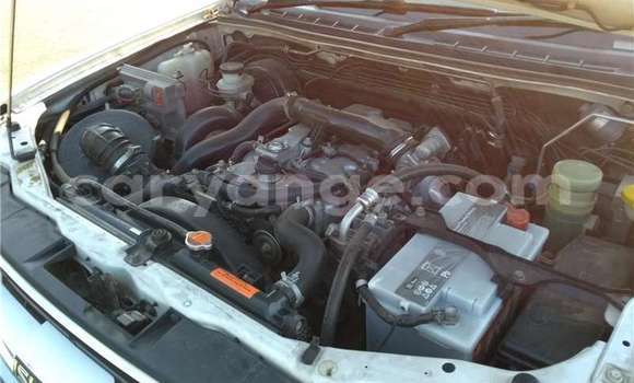 Acheter Occasion Voiture Isuzu KB Blanc à Windhoek, Namibie Acheter Occasion Voiture Isuzu KB Blanc à Windhoek, Namibie