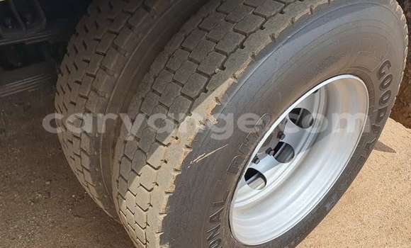 Acheter Occasion Utilitaire Mitsubishi L400 Blanc à Windhoek, Namibie Acheter Occasion Utilitaire Mitsubishi L400 Blanc à Windhoek, Namibie