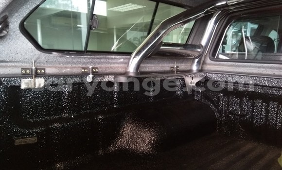 Buy Used Isuzu D–MAX Red Car in Swakopmund in Namibia Buy Used Isuzu D–MAX Red Car in Swakopmund in Namibia