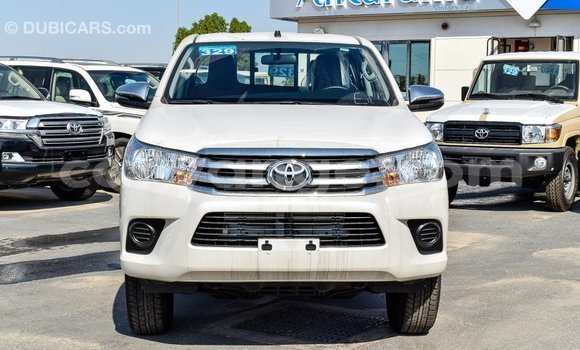 Acheter Import Voiture Toyota Hilux Blanc à Import - Dubai, Namibie Acheter Import Voiture Toyota Hilux Blanc à Import - Dubai, Namibie