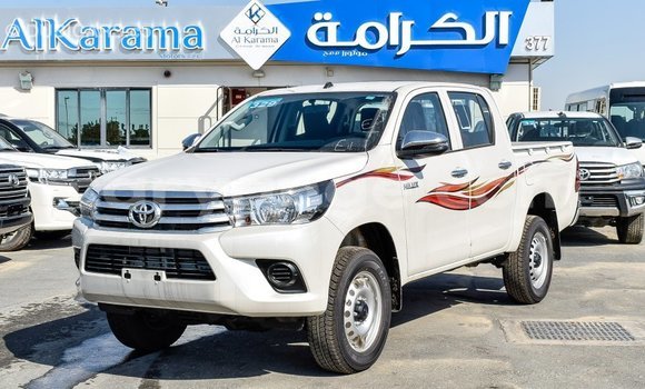 Acheter Import Voiture Toyota Hilux Blanc à Import - Dubai, Namibie Acheter Import Voiture Toyota Hilux Blanc à Import - Dubai, Namibie