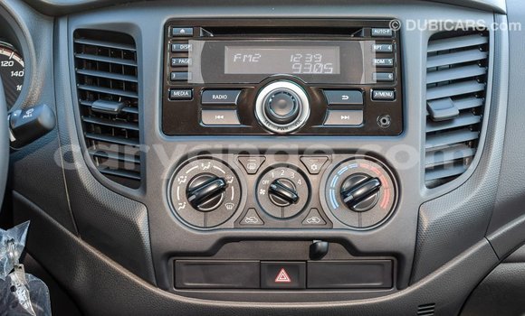 Acheter Import Voiture Mitsubishi L200 Blanc à Import - Dubai, Namibie Acheter Import Voiture Mitsubishi L200 Blanc à Import - Dubai, Namibie