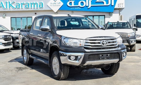 Acheter Import Voiture Toyota Hilux Noir à Import - Dubai, Namibie Acheter Import Voiture Toyota Hilux Noir à Import - Dubai, Namibie