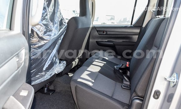 Acheter Import Voiture Toyota Hilux Autre à Import - Dubai, Namibie Acheter Import Voiture Toyota Hilux Autre à Import - Dubai, Namibie