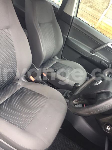 Big with watermark mitsubishi pajero i.o 1999 model excellent condition 82000km