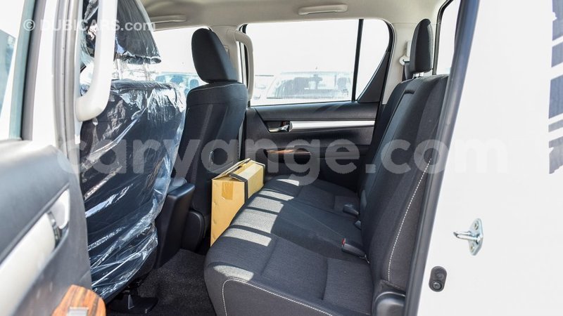 Big with watermark toyota hilux namibia import dubai 10678