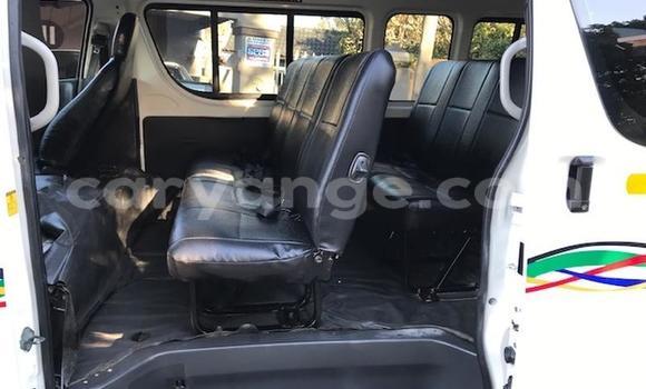 Acheter Occasion Voiture Toyota 2000GT Blanc à Windhoek, Namibie Acheter Occasion Voiture Toyota 2000GT Blanc à Windhoek, Namibie