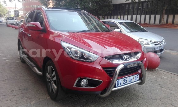 Buy Used Hyundai Ix35 Red Car in Grootfontein in Namibia Buy Used Hyundai Ix35 Red Car in Grootfontein in Namibia