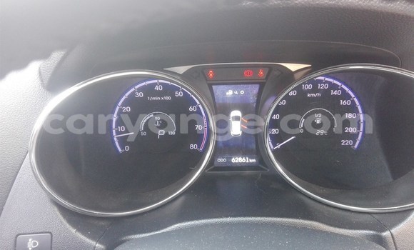 Buy Used Hyundai Ix35 Red Car in Grootfontein in Namibia Buy Used Hyundai Ix35 Red Car in Grootfontein in Namibia