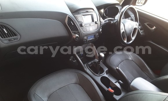 Buy Used Hyundai Ix35 Red Car in Grootfontein in Namibia Buy Used Hyundai Ix35 Red Car in Grootfontein in Namibia