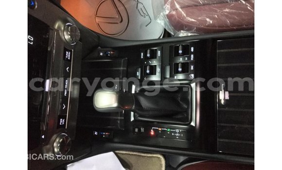 Acheter Import Voiture Lexus GS Blanc à Import - Dubai, Namibie Acheter Import Voiture Lexus GS Blanc à Import - Dubai, Namibie