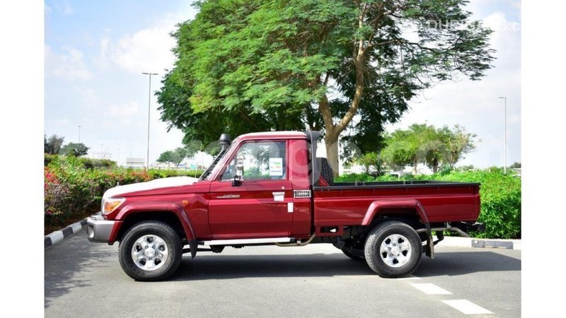 Big with watermark toyota land cruiser namibia import dubai 10710