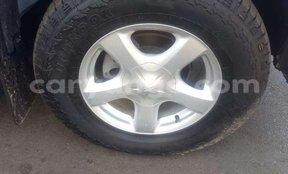 Acheter Occasion Voiture Isuzu KB Bleu à Windhoek, Namibie Acheter Occasion Voiture Isuzu KB Bleu à Windhoek, Namibie