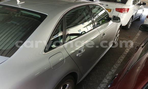 Acheter Occasion Voiture Audi A4 Gris à Windhoek, Namibie Acheter Occasion Voiture Audi A4 Gris à Windhoek, Namibie