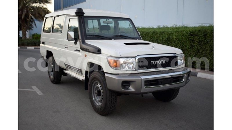 Big with watermark toyota land cruiser namibia import dubai 10731
