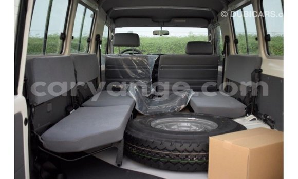 Buy Import Toyota Land Cruiser White Car in Import - Dubai in Namibia Buy Import Toyota Land Cruiser White Car in Import - Dubai in Namibia