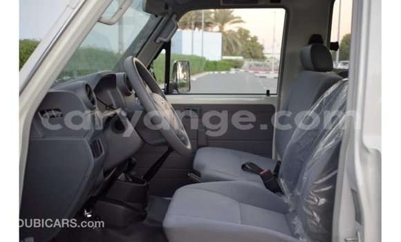 Buy Import Toyota Land Cruiser White Car in Import - Dubai in Namibia Buy Import Toyota Land Cruiser White Car in Import - Dubai in Namibia