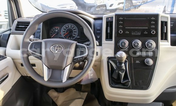Buy Import Toyota 4Runner White Car in Import - Dubai in Namibia Buy Import Toyota 4Runner White Car in Import - Dubai in Namibia