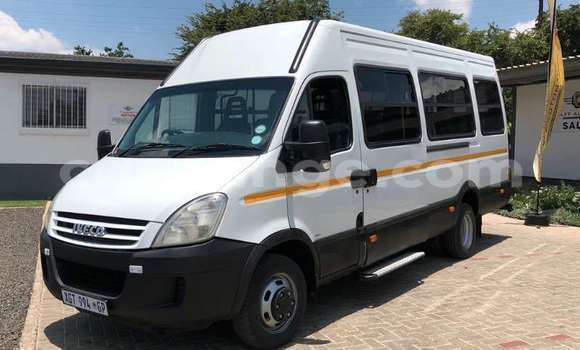 Buy Used IVECO Massif White Car in Karasburg in Karas