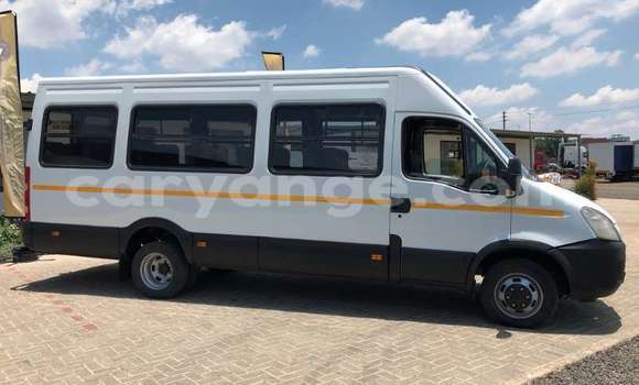 Buy Used IVECO Massif White Car in Karasburg in Karas Buy Used IVECO Massif White Car in Karasburg in Karas