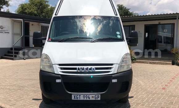 Buy Used IVECO Massif White Car in Karasburg in Karas Buy Used IVECO Massif White Car in Karasburg in Karas