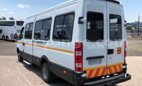 Buy Used IVECO Massif White Car in Karasburg in Karas Buy Used IVECO Massif White Car in Karasburg in Karas