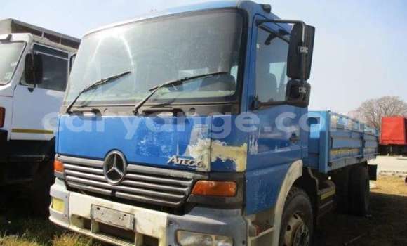 Buy Used Mercedes‒Benz 1520 Blue Truck in Karasburg in Karas Buy Used Mercedes‒Benz 1520 Blue Truck in Karasburg in Karas