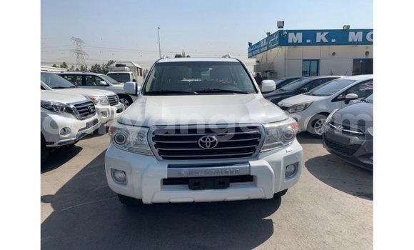 Buy Import Toyota Land Cruiser White Car in Import - Dubai in Namibia Buy Import Toyota Land Cruiser White Car in Import - Dubai in Namibia