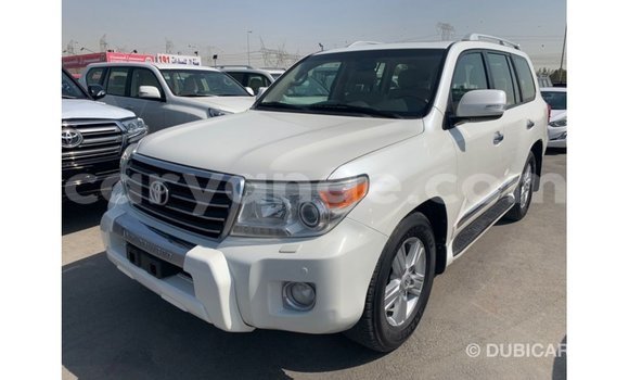 Buy Import Toyota Land Cruiser White Car in Import - Dubai in Namibia Buy Import Toyota Land Cruiser White Car in Import - Dubai in Namibia